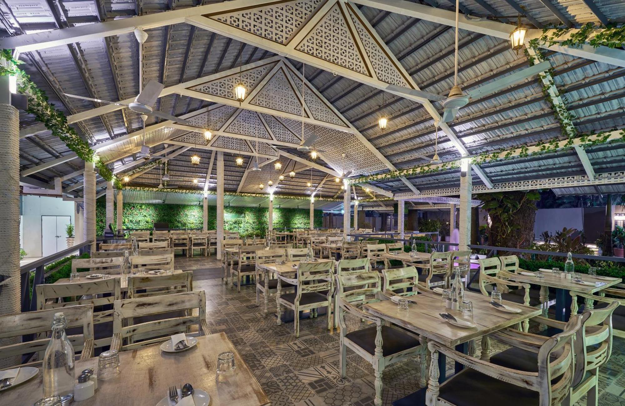 Ramee Panchshil Hotel Kolhapur Exterior photo