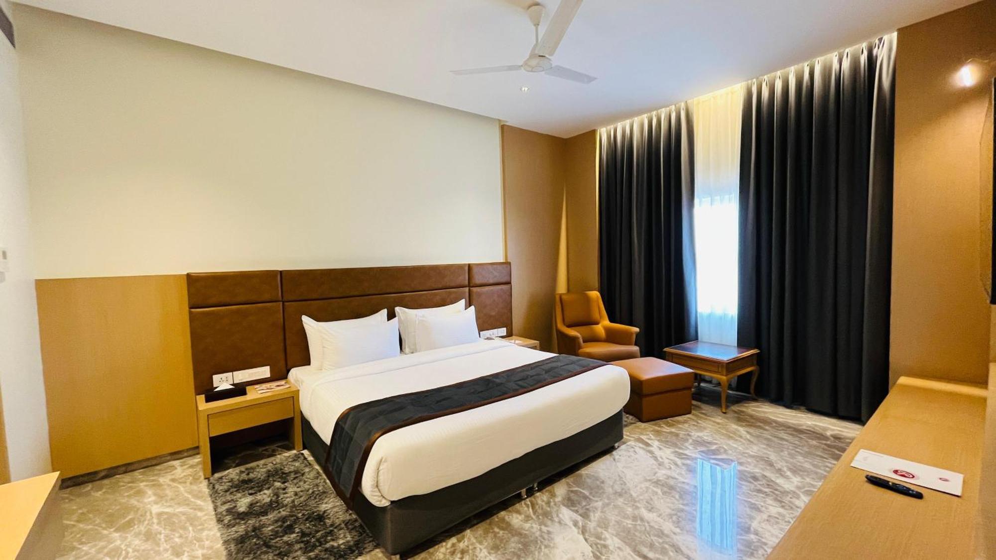 Ramee Panchshil Hotel Kolhapur Exterior photo