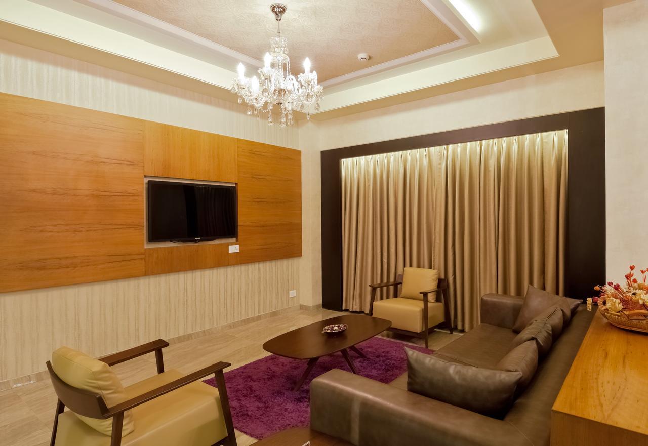 Ramee Panchshil Hotel Kolhapur Exterior photo