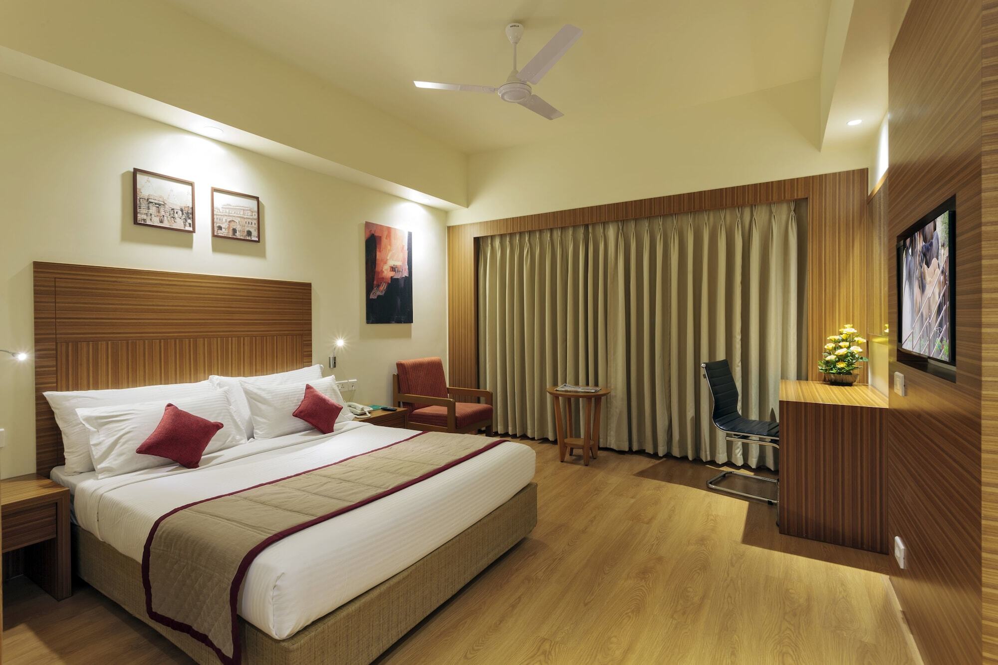 Ramee Panchshil Hotel Kolhapur Exterior photo
